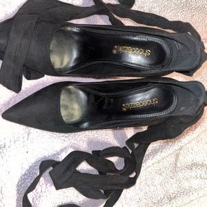 Pumps with ankle strap